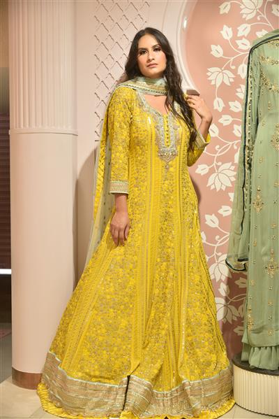 Wedding Wear S Ladies Designer Ethnic Gown at Rs 2000 in Hyderabad | ID:  20456327988